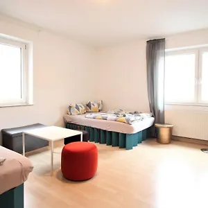  Accommodatie bij particulieren Near Main Station, Bycicle Cellar